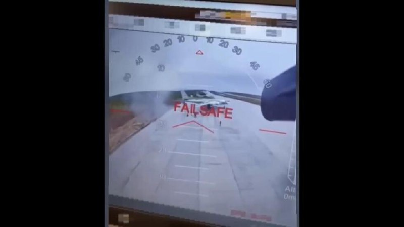 乌克兰国家安全局6月1日称，乌克兰利用无人机摧毁了俄罗斯境内4个空军基地的41架飞机