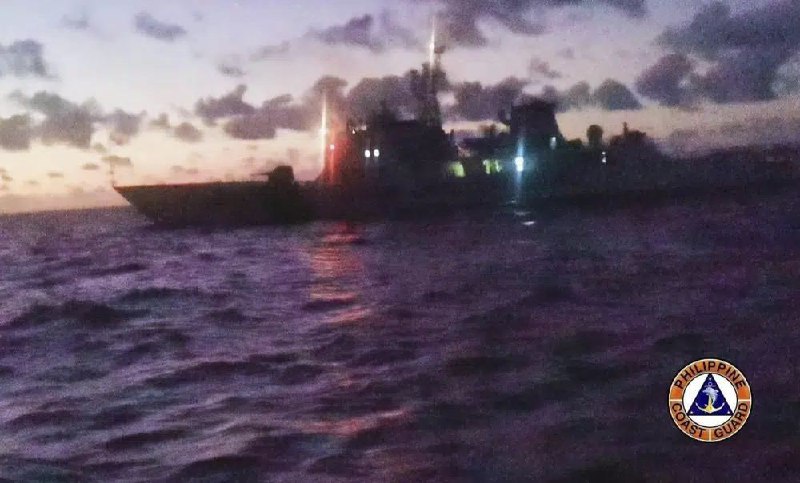 菲律宾海岸警卫队13日发表声明，指责中国海警船2月6日在南中国海两次用军用级别的绿色激光照射菲律宾海警船，致使部分船员暂时失明