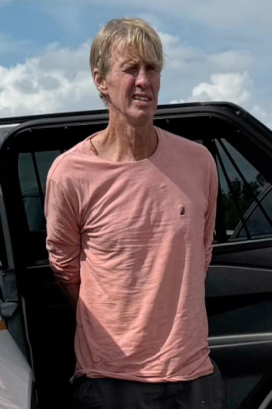 媒体采访和社交媒体贴文显示，涉嫌刺杀美国前总统特朗普的枪手瑞安·韦斯利·劳思是乌克兰的坚定支持者，曾在俄罗斯入侵乌克兰后前往乌克兰举行抗议