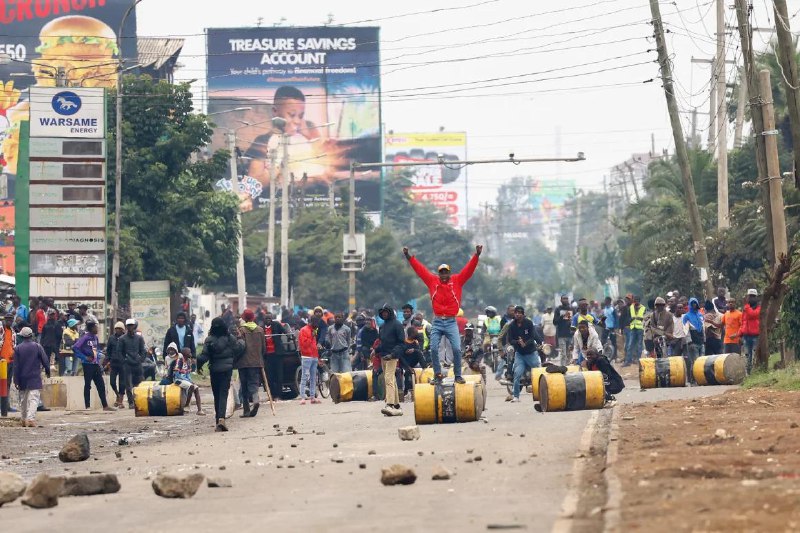 肯尼亚7月7日爆发反政府抗议，纪念民主运动35周年，表达对当局腐败、警察暴力以及高生活成本的不满