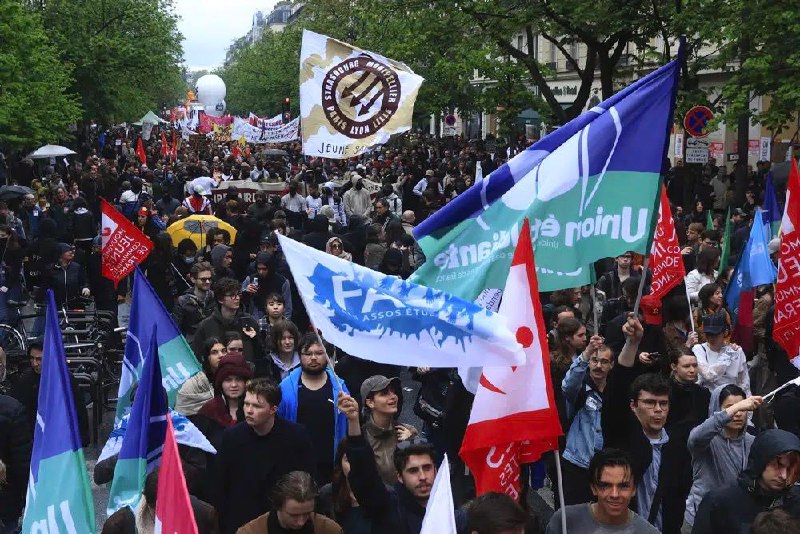 多国抗议者在五一国际劳动节当天举行集会