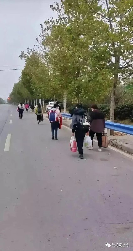10月29日起，河南多地市陆续发布致在富士康工作人员的公开信，表示做好了当地户籍员工返回家乡的准备